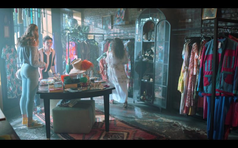 Converse Yellow HiTop Sneakers of Ava Michelle as Jodi Kreyman in Tall Girl 2 (2022) (Image 1)