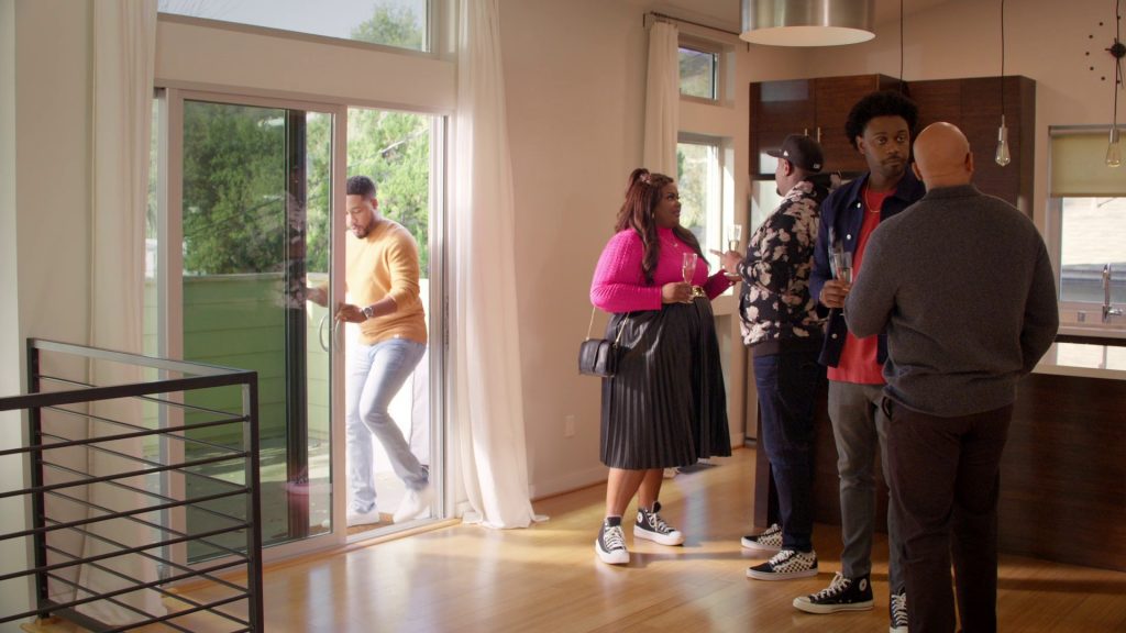 Converse and Vans Shoes in Grand Crew S02E10 “Wine & Tastings” (2023) (Image 1)