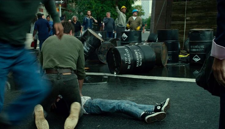 Converse shoes in DAREDEVIL - INTO THE RING (2015) (Image 1)