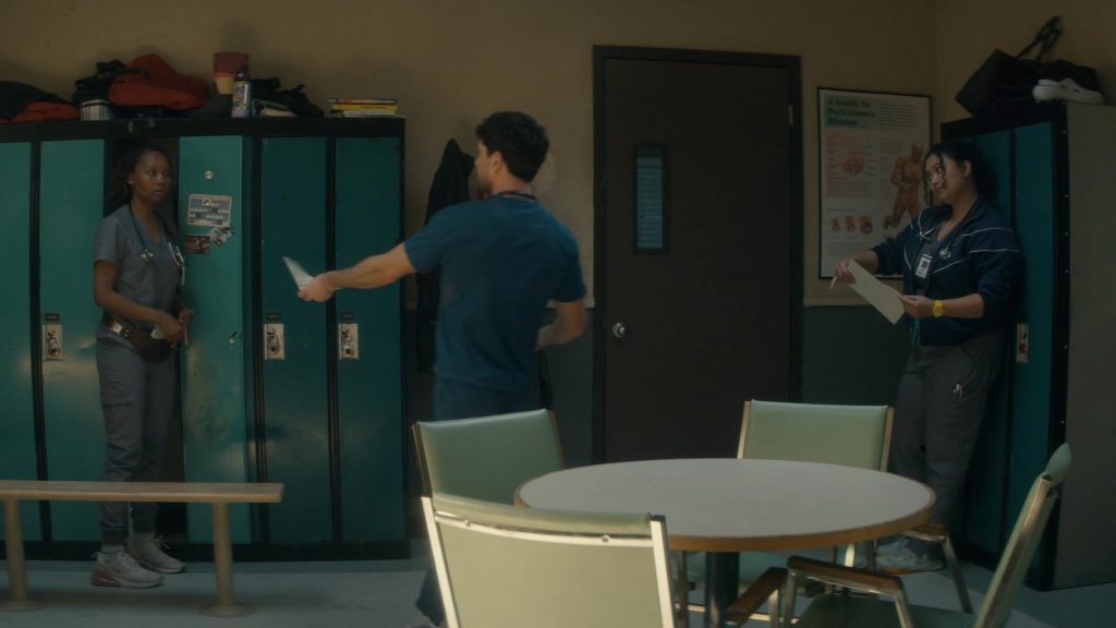 Crocs and Nike Shoes in Brilliant Minds S02E08 “The Upside Down” (2025) (Image 2)