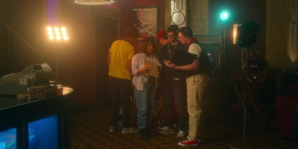 Crows, Whoppers, Nike and Converse Shoes in Pretty Little Liars - Original Sin S02E07 “Chapter Seventeen - The Bogeyman” (2024) (Image 1)