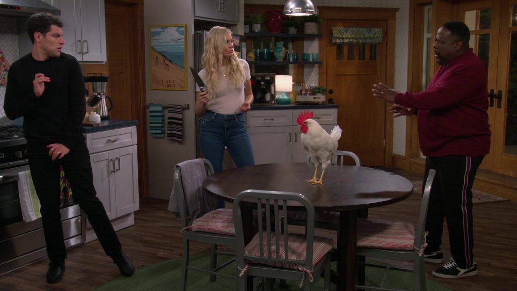 Diadora Game L Low Sneakers of Cedric the Entertainer as Calvin in The Neighborhood S03E04 “Welcome to the Rooster” (2020) (Image 2)