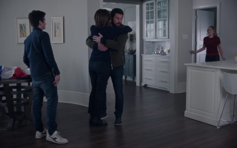 Diadora Men's Sneakers in A Million Little Things S03E17 “Justice - Part 1” (2021) (Image 1)