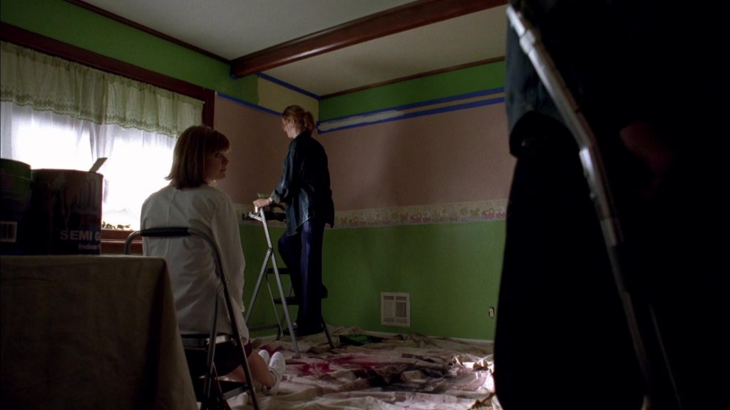 Easy Spirit Women's Shoes Worn by Betsy Brandt (Marie Schrader) in Breaking Bad Season 1 Episode 2 - Cat's in the Bag… (2008) (Image 4)