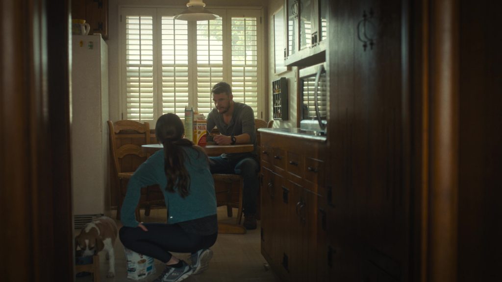 Fila Sneakers in Countdown S01E11 “Run” (2025) (Image 2)