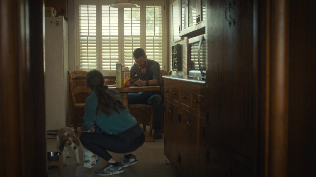 Fila Sneakers in Countdown S01E11 “Run” (2025) (Image 5)