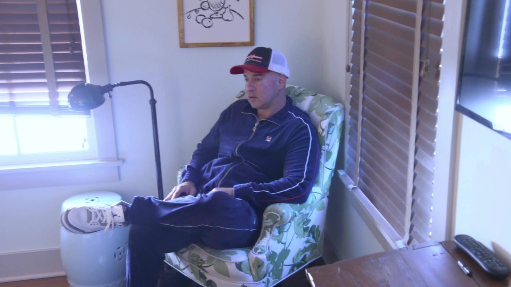 Fila Tracksuit, Nike Air Jordan Sneakers in Jersey Shore Family Vacation S08E06 “Eggcellent” (2025) (Image 17)