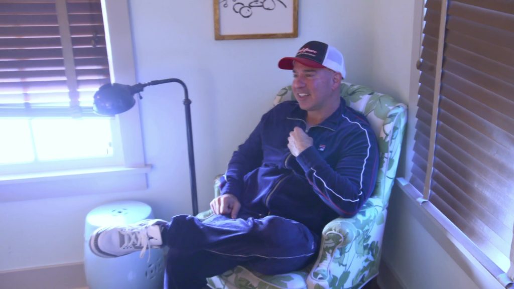 Fila Tracksuit, Nike Air Jordan Sneakers in Jersey Shore Family Vacation S08E06 “Eggcellent” (2025) (Image 19)