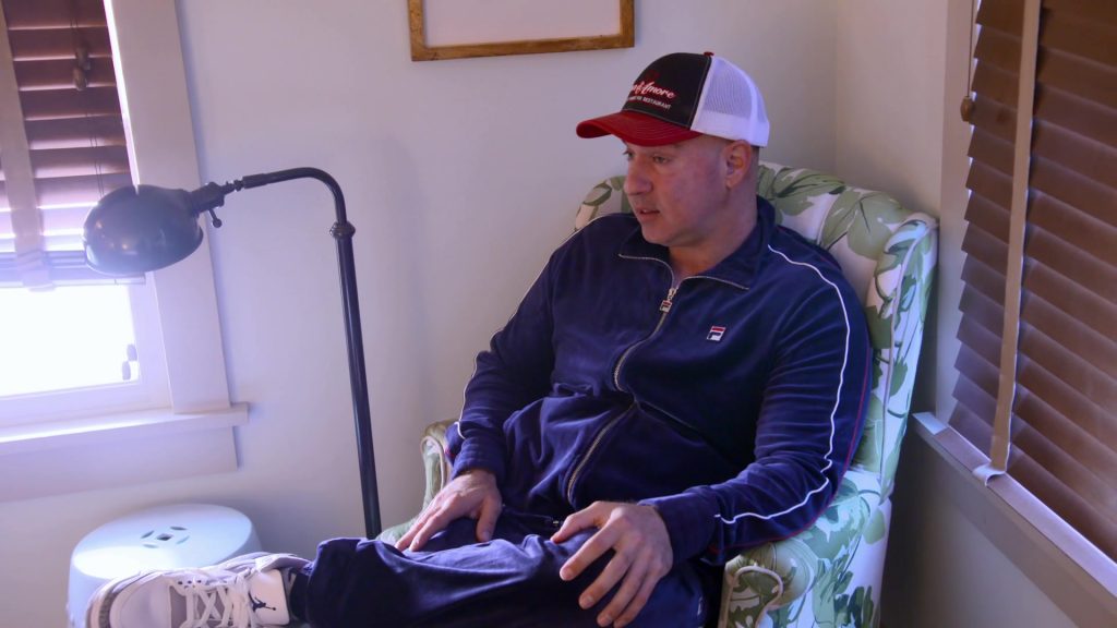 Fila Tracksuit, Nike Air Jordan Sneakers in Jersey Shore Family Vacation S08E06 “Eggcellent” (2025) (Image 3)