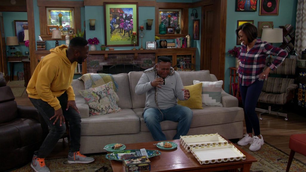 Fila Women's White Sneakers Worn by Tichina Arnold in The Neighborhood S02E18 “Welcome to the Team” (2020) (Image 1)