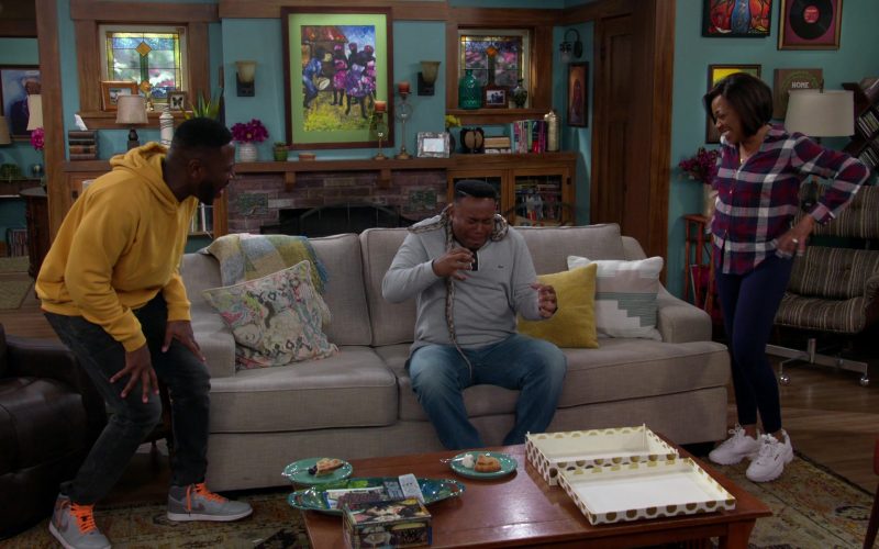 Fila Women's White Sneakers Worn by Tichina Arnold in The Neighborhood S02E18 “Welcome to the Team” (2020) (Image 1)