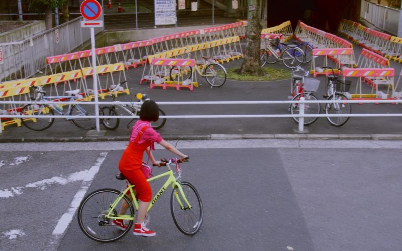 Giant Bicycle and Vans Red Shoes in Followers S01E03 “Search” (2020) (Image 1)