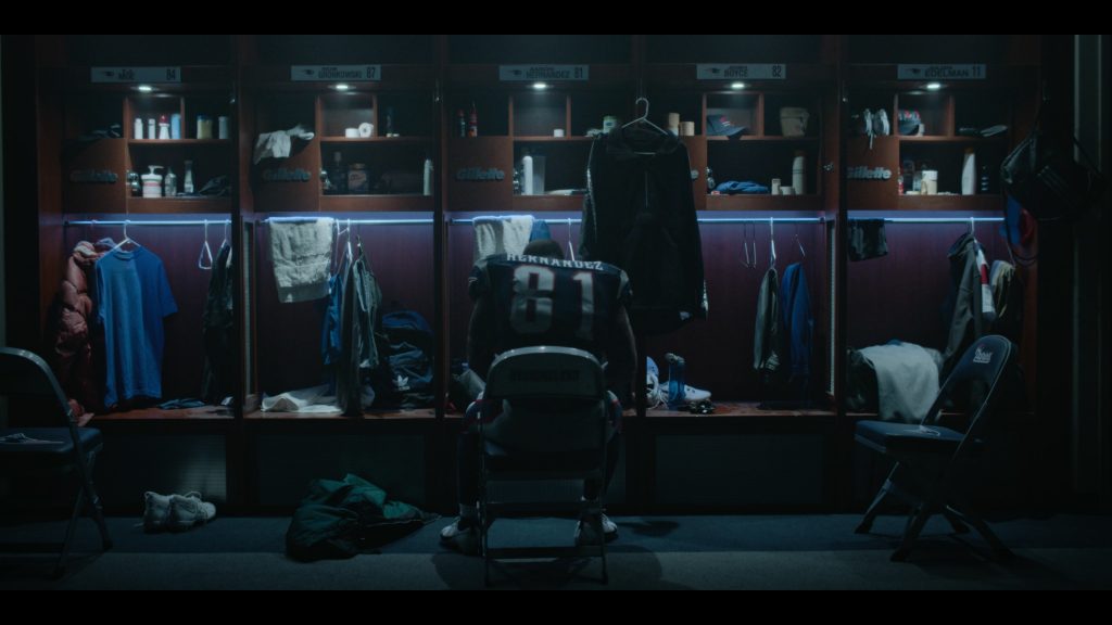 Gillette, Nike Shoes and Adidas Backpack in American Sports Story S01E10 “Who Killed Aaron Hernandez” (2024) (Image 4)