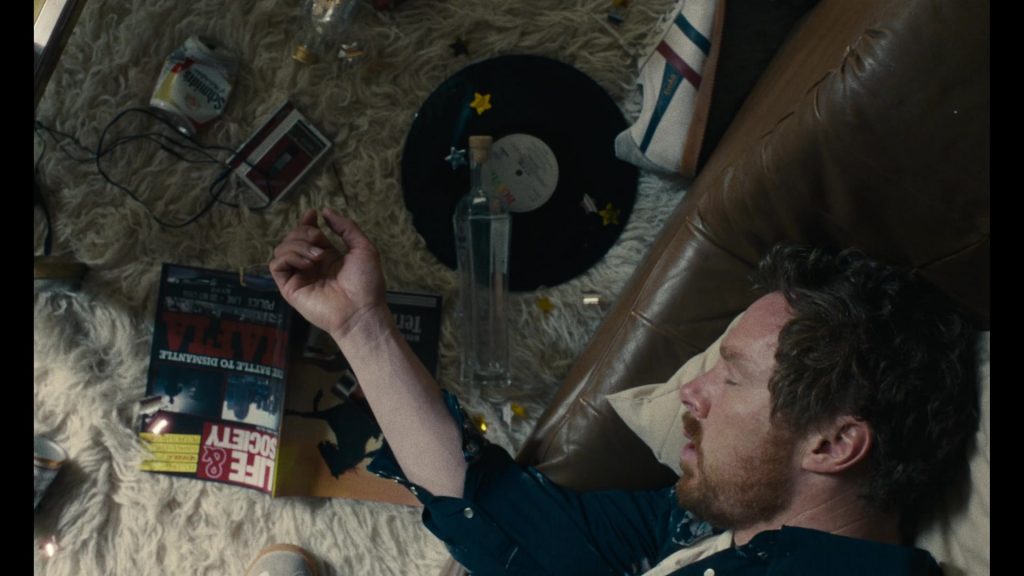 Gola Sneakers in Eric S01E04 (2024) (Image 12)