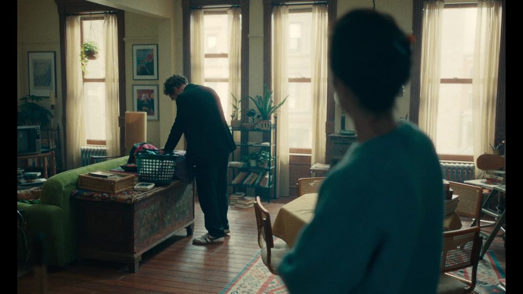 Gola Sneakers in Eric S01E04 (2024) (Image 17)
