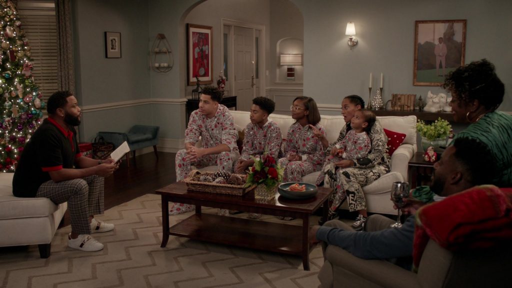 Gucci Shoes For Men Worn by Anthony Anderson as Andre ‘Dre' Johnson in Black-ish Season 6 Episode 10 “Father Christmas” (2019) (Image 1)