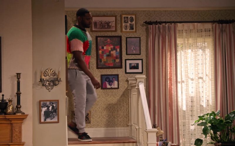 Gucci Shoes Worn by Anthony Alabi as Moz McKellan in Family Reunion Season 1 Episode 12 “Remember the Dance Battle” (2020) (Image 1)