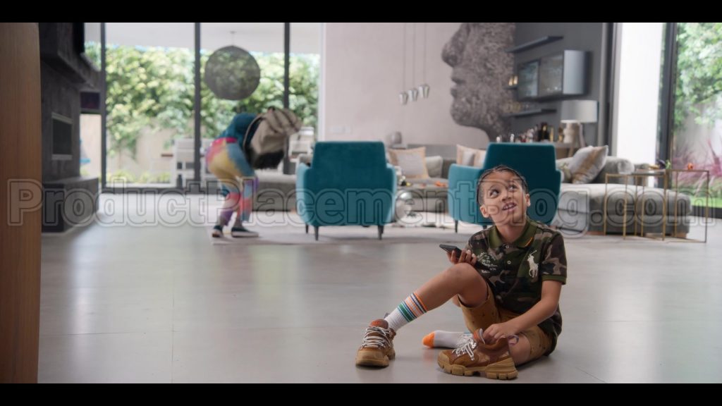 Gucci Sneakers and Polo Ralph Lauren Shirt in #blackAF S01E02 “because of slavery too” (2020) (Image 2)
