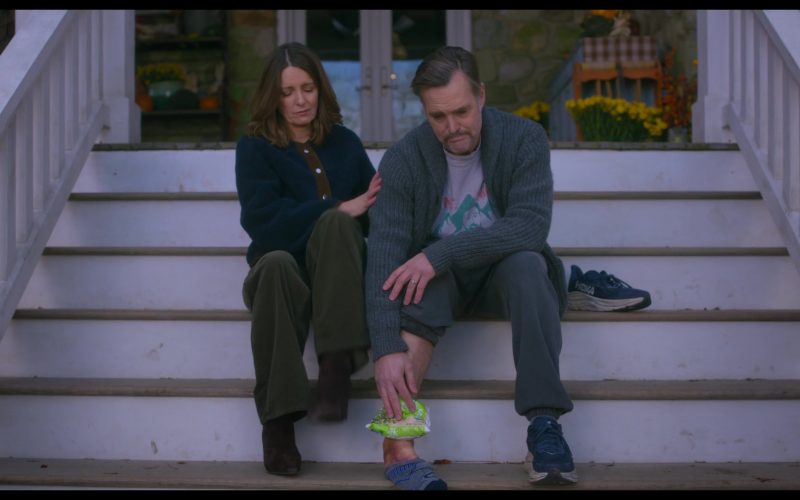 Hoka Clifton 10 road running shoes in The Four Seasons S02E05 “Big Thanksgiving” (2026) (Image 1)