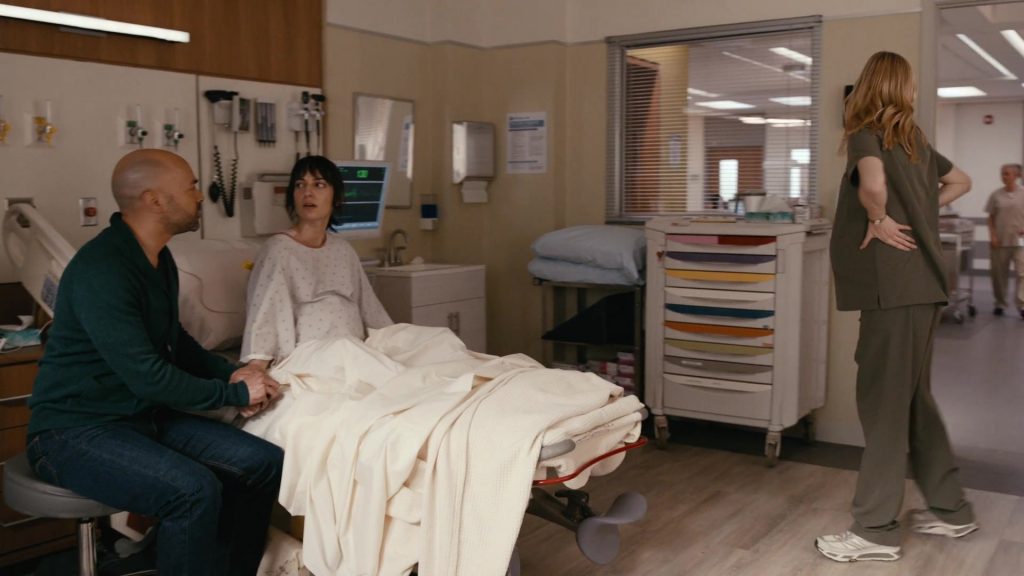 Hoka Mafate Speed 2 sneakers in Chicago Med S11E20 “Hell Breaks Loose” (2026 (Image 7)