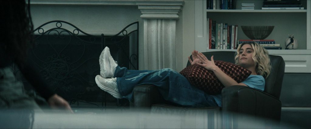 Hoka Sneakers in Gen V S02E03 “H is for Human” (2025) (Image 4)