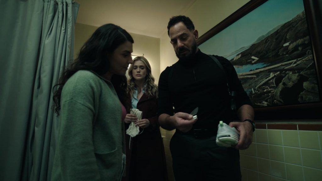 Hoka Sneakers in The Hunting Party S01E09 “Tom Beecher” (2025) (Image 8)