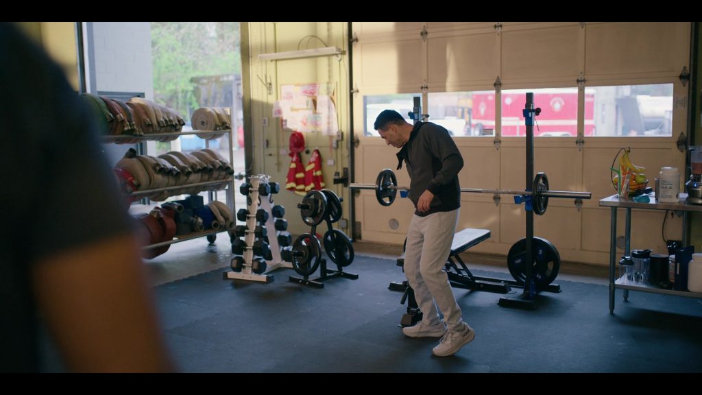 Hoka Sneakers in Virgin River S06E05 “Love Story” (2024) (Image 2)