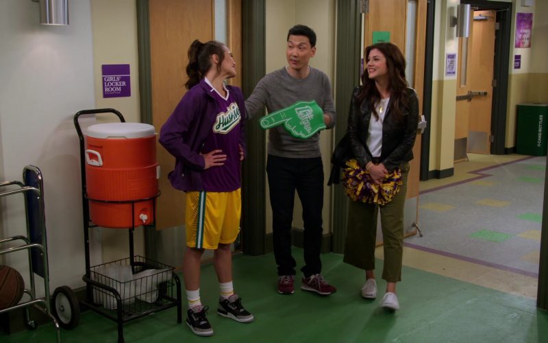 Jordan Sneakers Worn by Paris Berelc in Alexa & Katie Season 3 Episode 7 “It's Just… Weird” (2019) (Image 1)