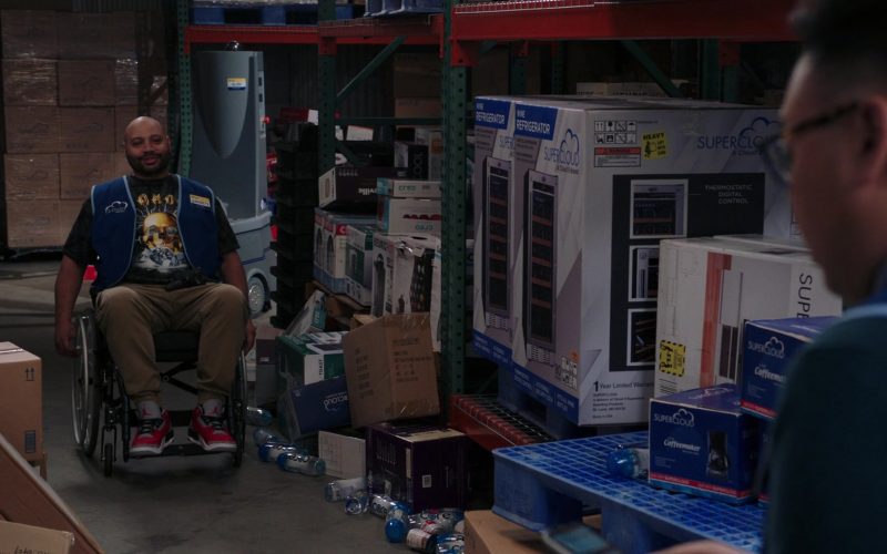 Jordan Sneakers and Core Water in Superstore S05E19 “Carol's Back” (2020) (Image 1)