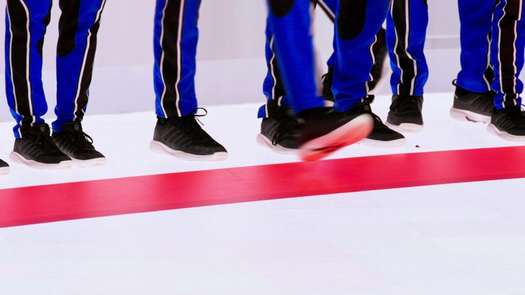 K-Swiss Shoes in Beast Games S02E02 “Choose Your Fate” (2026) (Image 1)