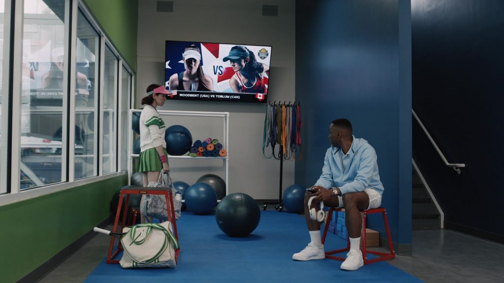 Lacoste Sneakers in Elsbeth S01E05 “Ball Girl” (2024) (Image 7)