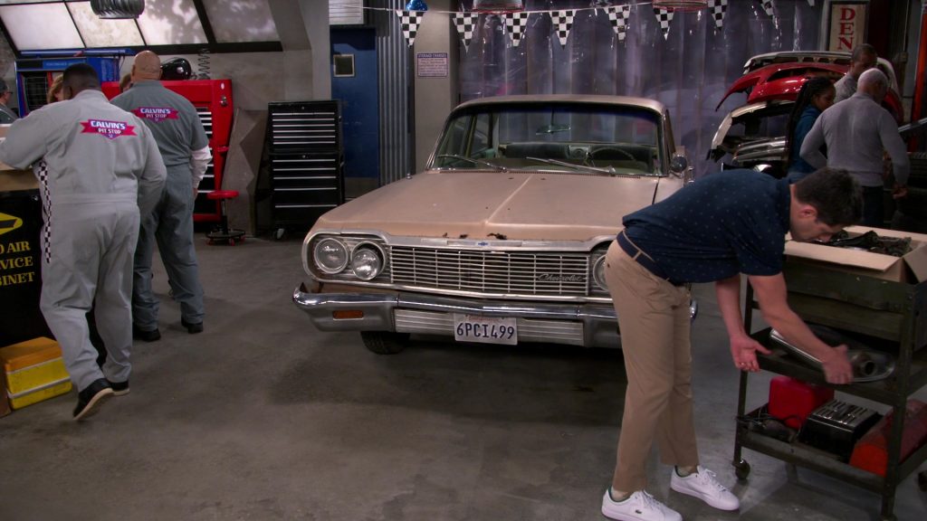 Lacoste Sneakers of Max Greenfield as Dave in The Neighborhood S04E13 “Welcome to the Stakeout” (2022) (Image 1)