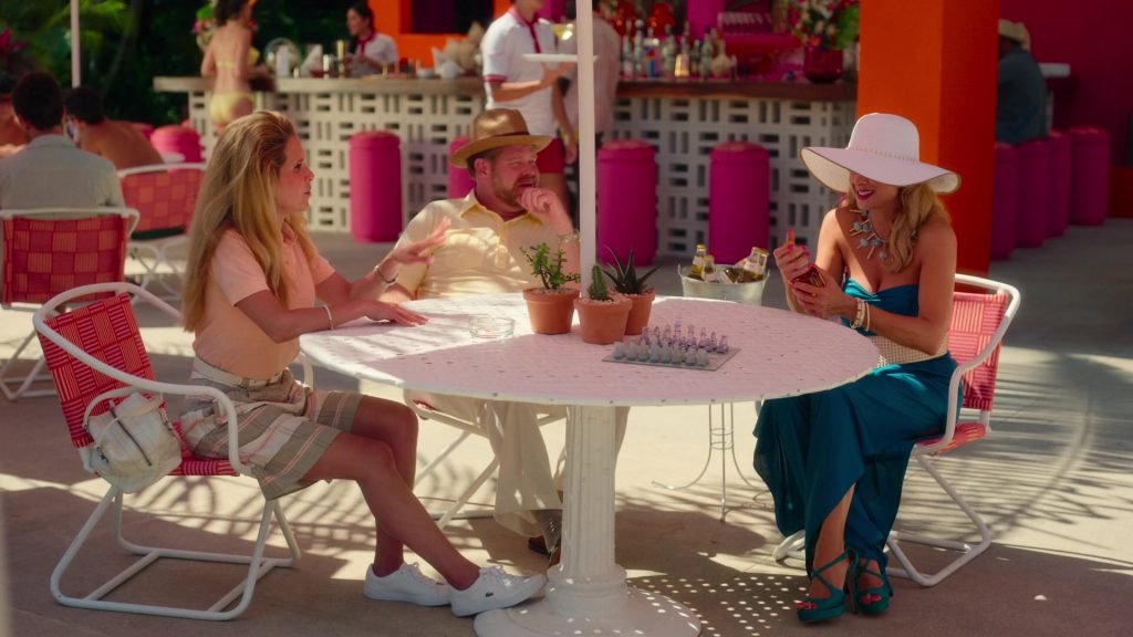 Lacoste Women's Shoes in Acapulco S01E01 “Pilot” (2021) (Image 1)