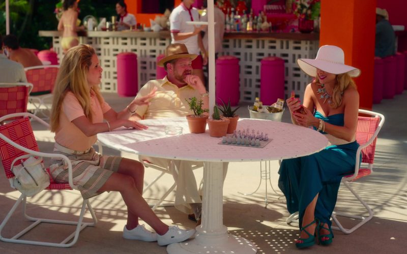 Lacoste Women's Shoes in Acapulco S01E01 “Pilot” (2021) (Image 1)