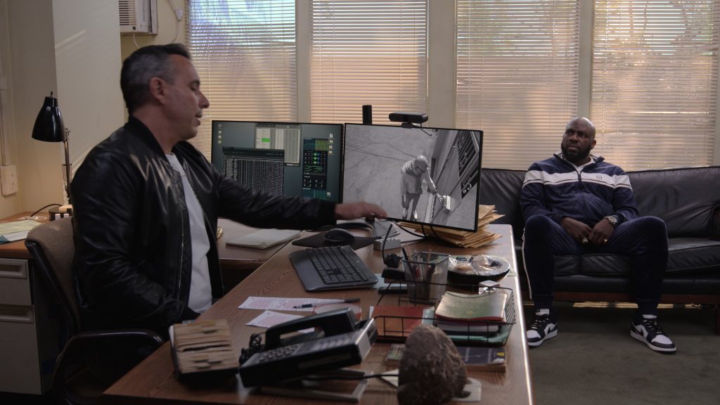 Logitech Keyboard, Sergio Tacchini Tracksuit and Nike Sneakers in Bookie S02E07 “Sphincter Money” (2025) (Image 3)
