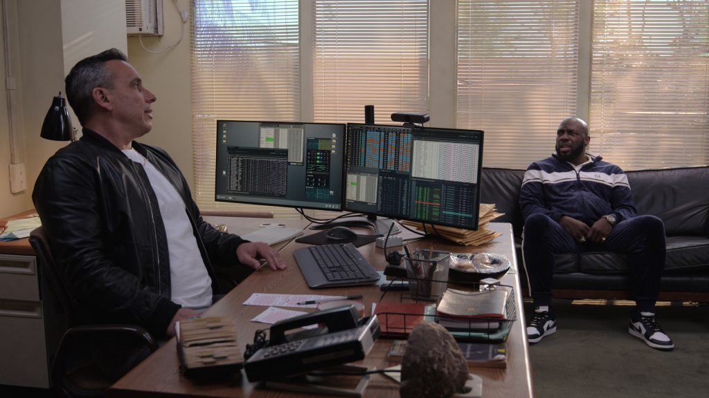 Logitech Keyboard, Sergio Tacchini Tracksuit and Nike Sneakers in Bookie S02E07 “Sphincter Money” (2025) (Image 5)