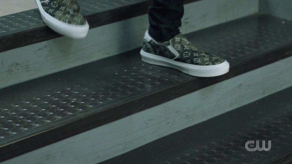 Louis Vuitton Shoes in Black Lightning Season 3 Episode 3 “The Book of Occupation - Chapter Three” (2019) (Image 1)