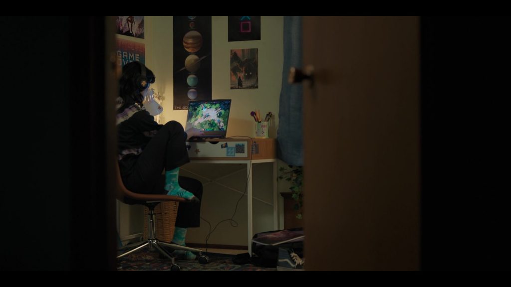 MSI Laptop and Vans Shoes in My Life with the Walter Boys S01E06 “Baggage” (2023) (Image 2)
