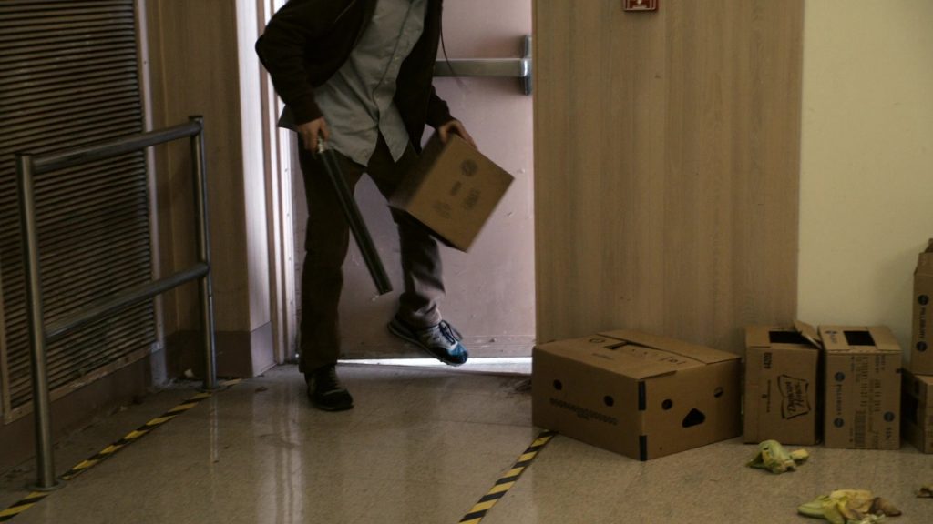 NB Sneakers Worn by Jesse Eisenberg in Zombieland (2009) (Image 4)