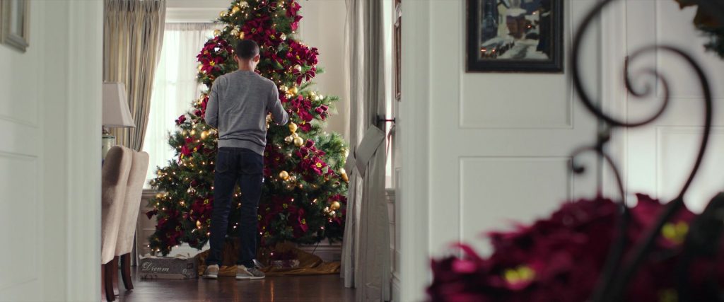 NB Sneakers of Jaden Smith as Daryn in Life in a Year (2020) (Image 2)