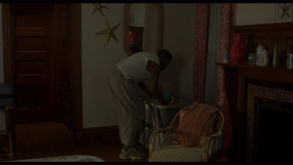 New Balance 9060 sneakers in The Four Seasons S02E03 “Down the Shore” (2026) (Image 7)