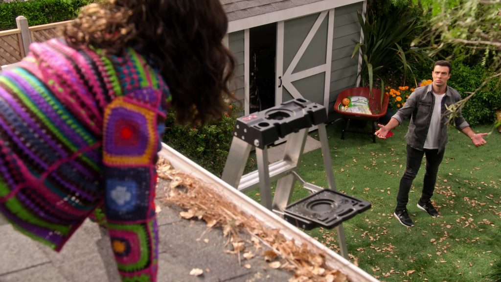 New Balance Black Sneakers of Jencarlos Canela as Victor in The Expanding Universe of Ashley Garcia S01E09 “In Tad We Trust” (2020) (Image 1)