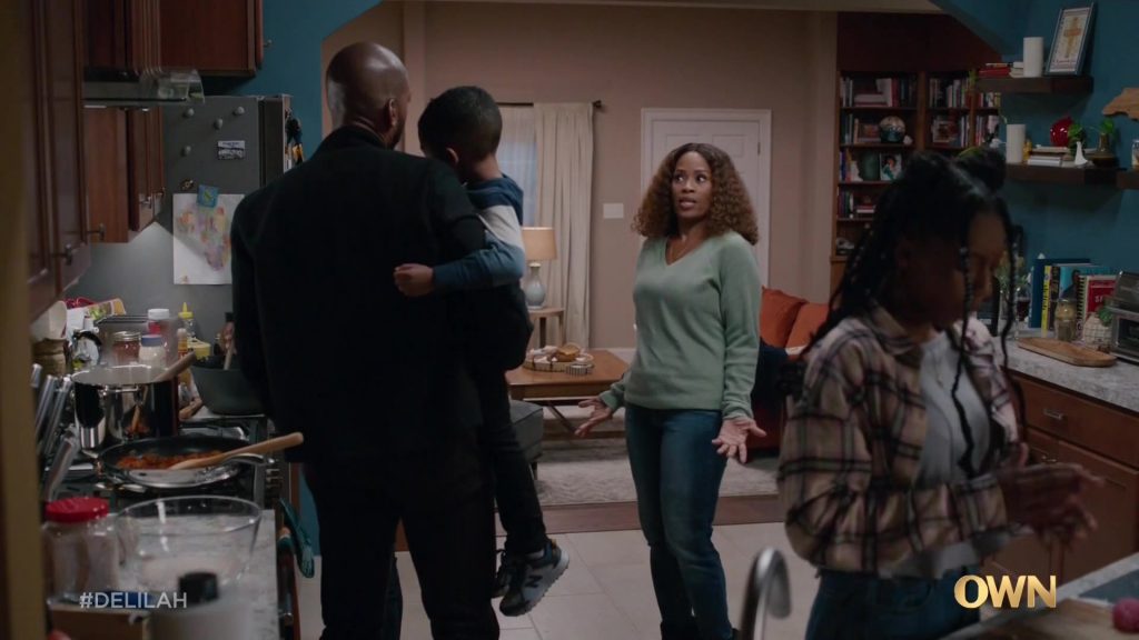 New Balance Boys Sneakers in Delilah S01E03 “Sometimes Apart” (2021) (Image 2)