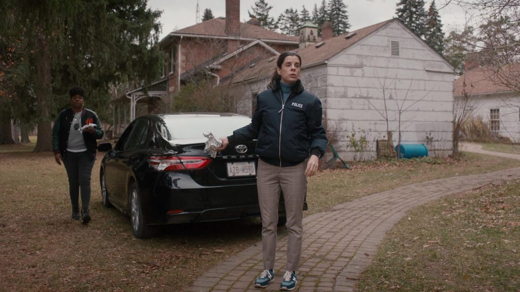 New Balance Casual Shoes of Meredith MacNeill as Sam Wazowski in Pretty Hard Cases S01E06 “Guns” (2021) (Image 3)