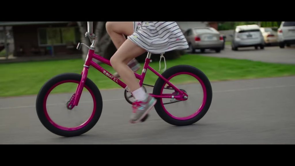 New Balance Girls Shoes Worn by Alyvia Alyn Lind in Overboard (2018) (Image 1)