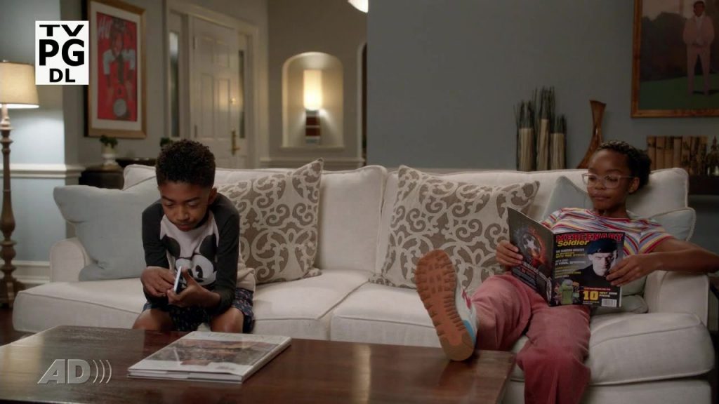 New Balance Girls Sneakers in Black-ish Season 5 Episode 4 - Purple Rain (2018) (Image 2)