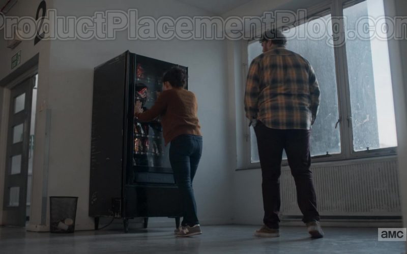 New Balance Grey Trainers of Sandra Oh as Eve Polastri in Killing Eve S03E06 “End of Game” (2020) (Image 1)