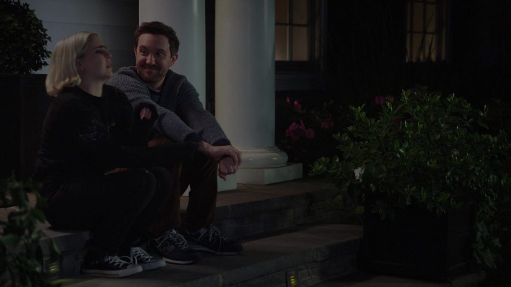 New Balance Men's Sneakers in Good Girls – Season 2, Episode 2, “Slow Down, Children at Play” (2019) (Image 2)