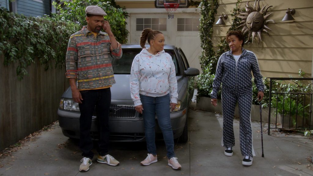 New Balance Men's Sneakers of Mike Epps as Bernard “Bennie” Upshaw Sr. in The Upshaws S04E06 “Auto Motives” (2023) (Image 14)