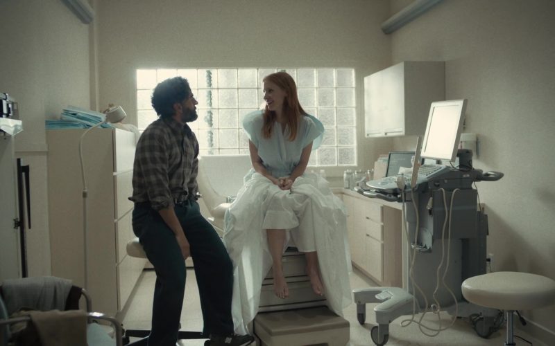 New Balance Men's Sneakers of Oscar Isaac as Jonathan in Scenes from a Marriage S01E01 “Innocence and Panic” (2021) (Image 1)